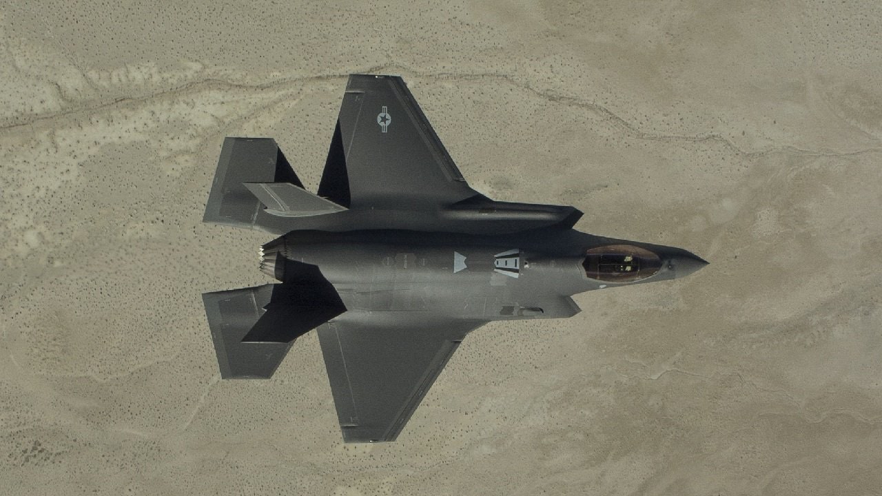 Read more about the article If the United States Cancels the F-35 Stealth Fighter