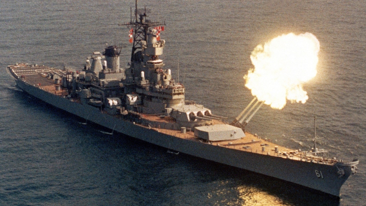 Read more about the article Nukes! Iowa-Class Battleships: Nuclear Bomb “Bullets”?