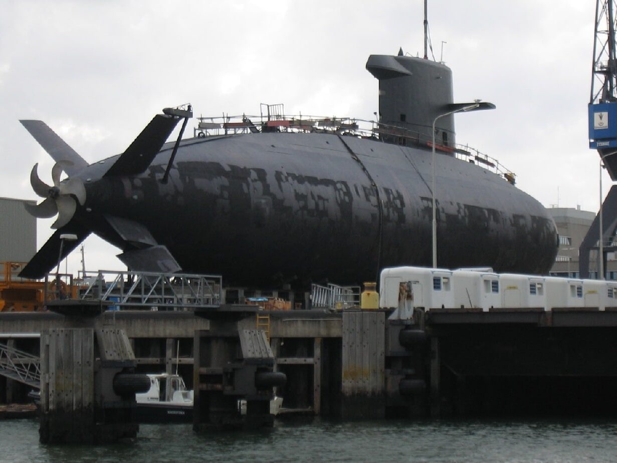 You are currently viewing The Almost-Destroyed Submarine That Threatened American Naval Aircraft Carriers