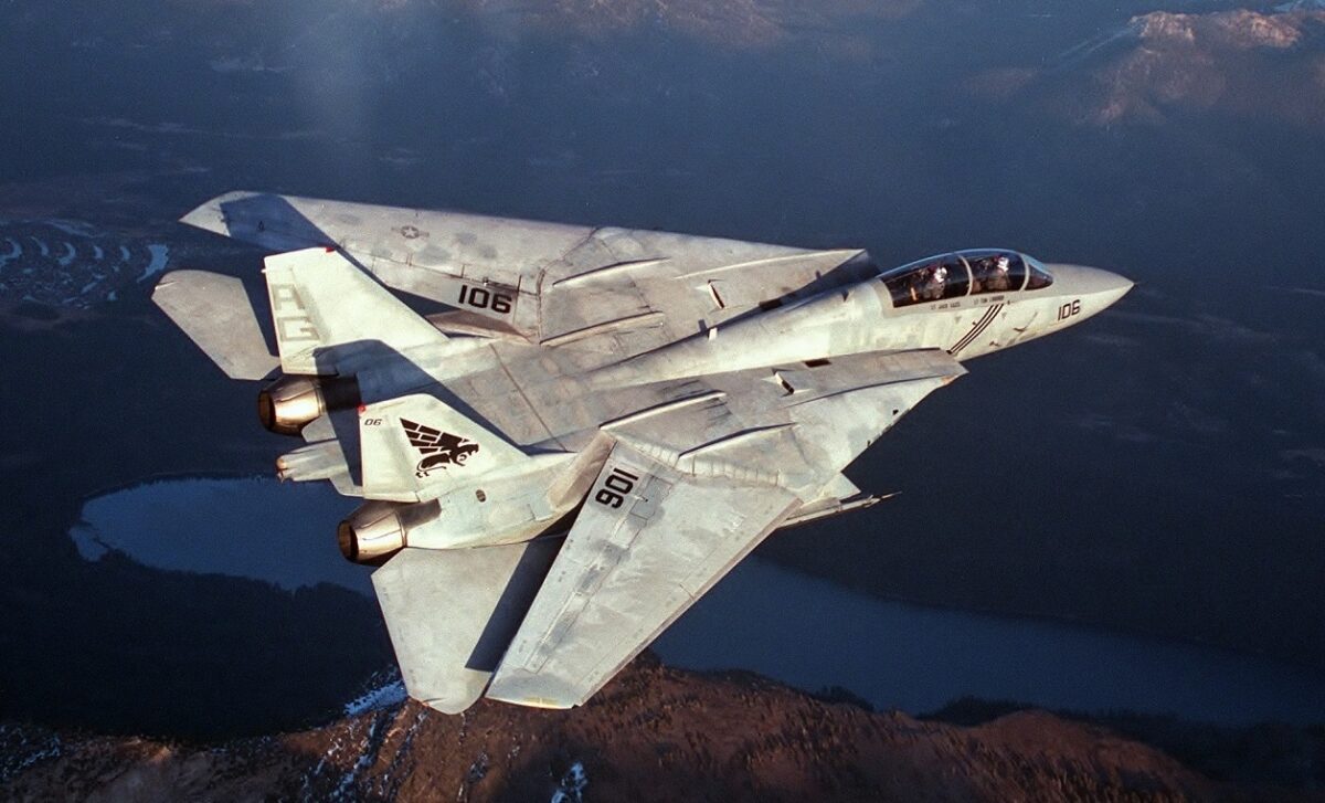You are currently viewing The F-14 Tomcat Nearly Died Due To A Defect
