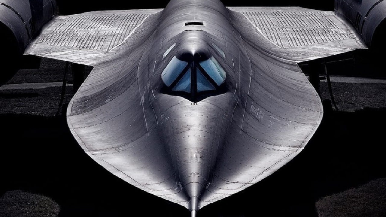 You are currently viewing A Bomber Was Possible with This Mach 3 Spy Plane