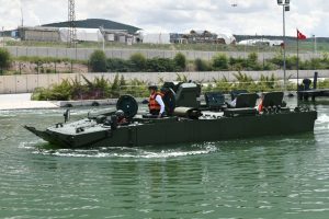 Read more about the article Turkey has announced plans to enhance and improve its ACV-15 amphibious armored personnel carriers.