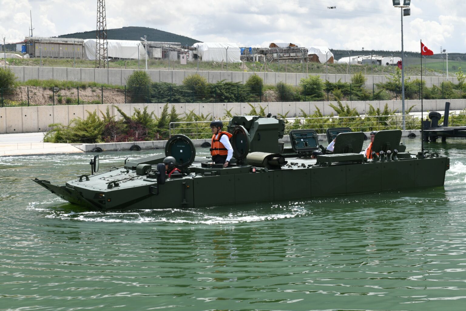 You are currently viewing Turkey has announced plans to enhance and improve its ACV-15 amphibious armored personnel carriers.