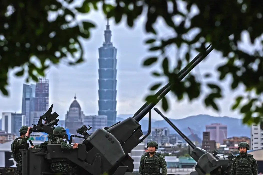 You are currently viewing A defense official has stated that the likelihood of military cooperation between the Philippines and Taiwan is “zero.”