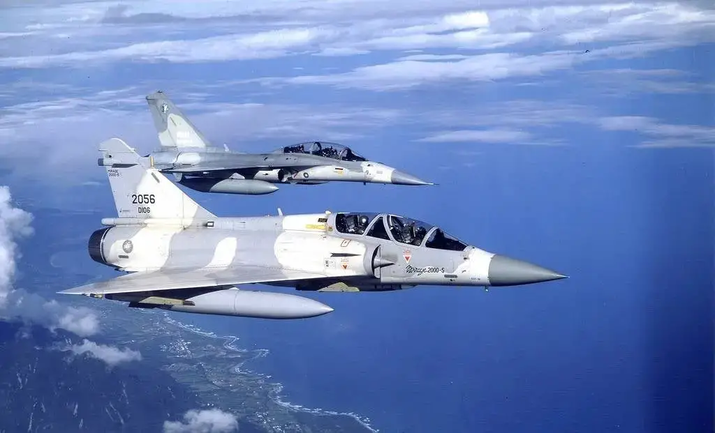 You are currently viewing Taiwan Contemplates Extending Mirage Fighter Usage Amidst Delayed F-16 Deliveries